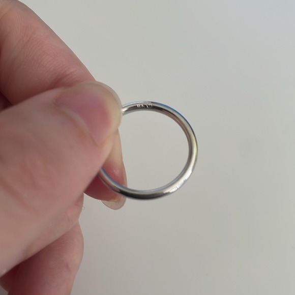 18k white gold band - Picture 4 of 5